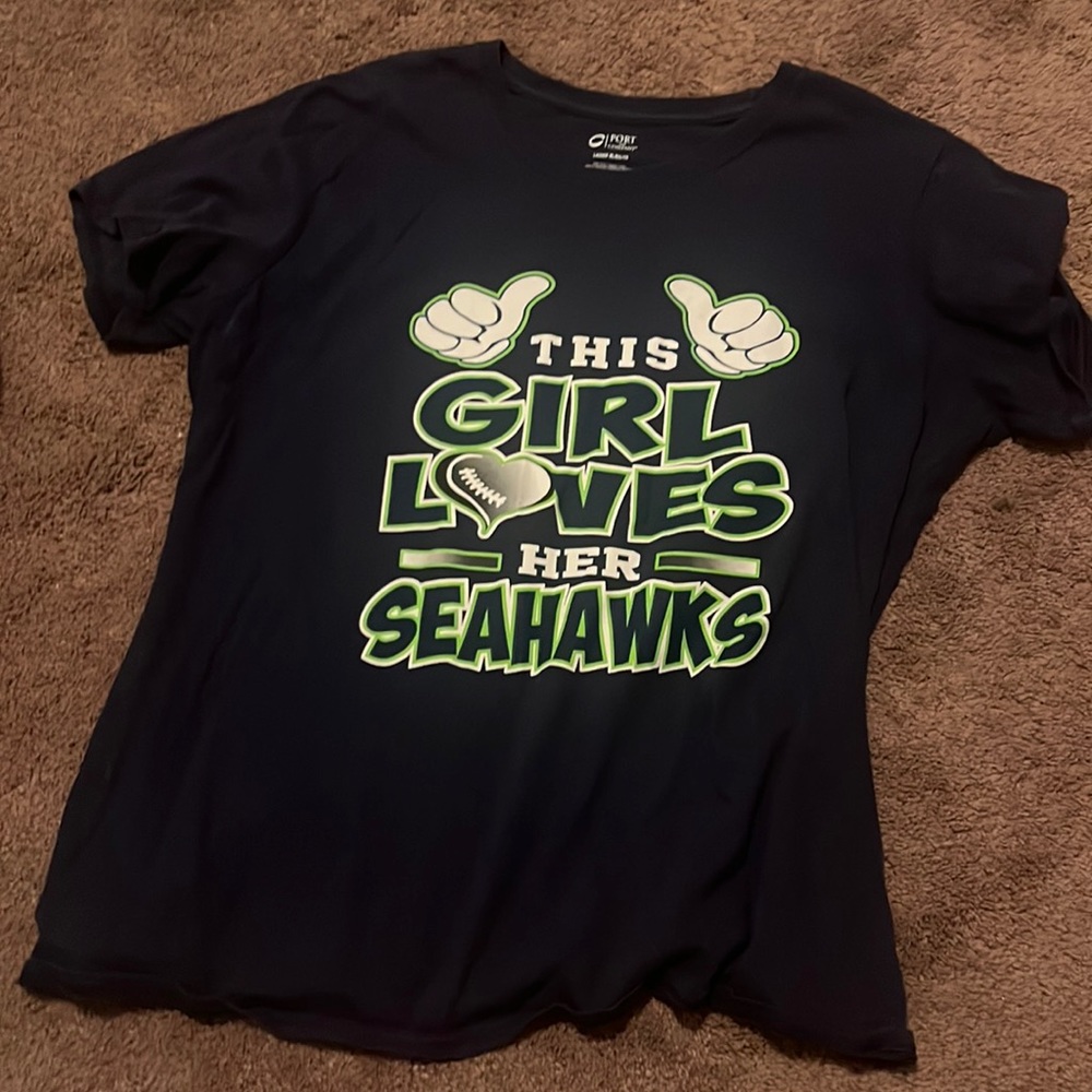 Seahawks tee